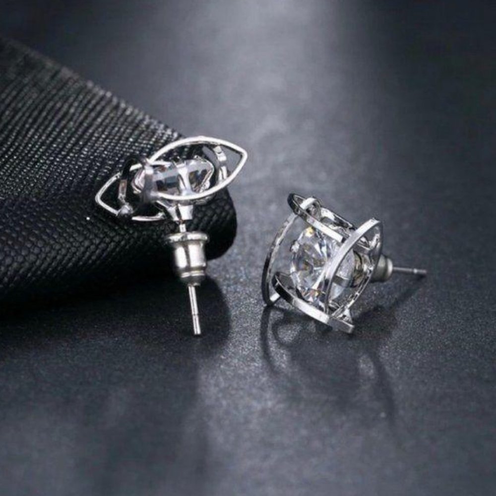 NEW Silver Solitaire Diamond 3D Caged Studs - Picture 4 of 9